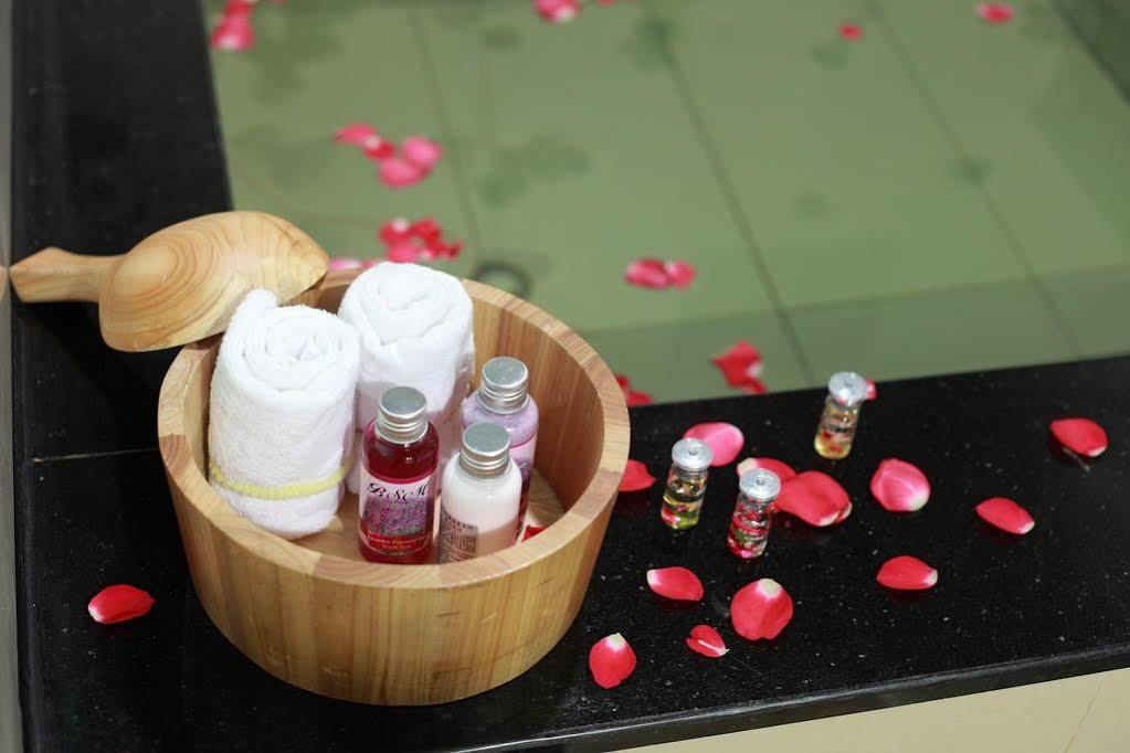 Jin Yong Quan Spa Hotspring Resort Wanli Exteriér fotografie