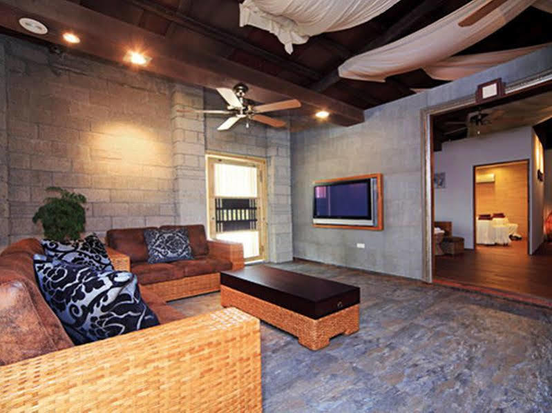 Jin Yong Quan Spa Hotspring Resort Wanli Exteriér fotografie